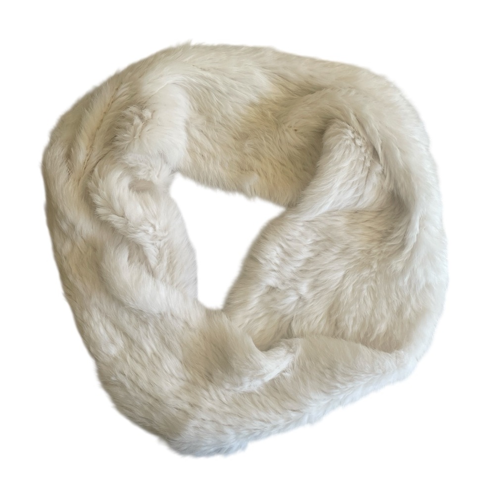 Elegant White Rabbit Fur Infinity Scarf